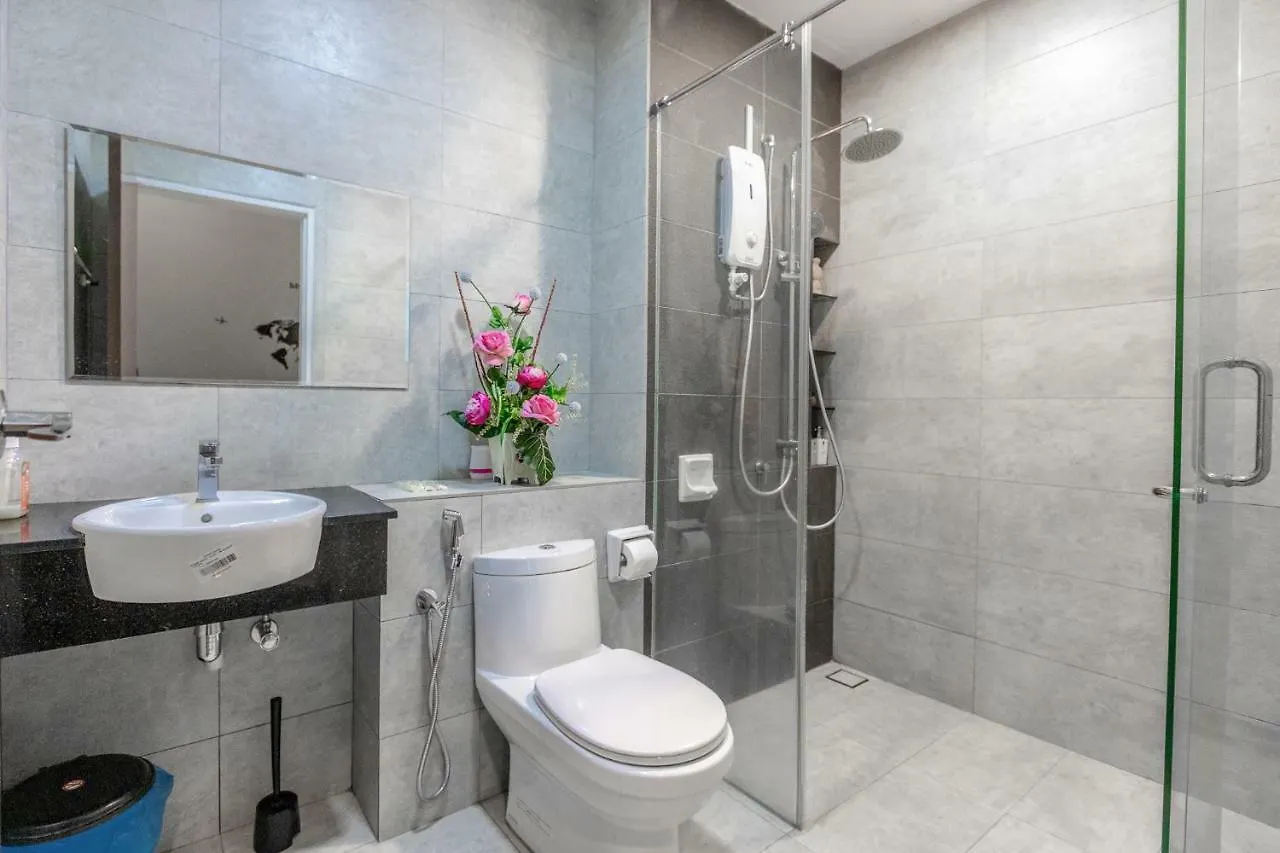 Cozy Home With Spectacular View Bayan Lepas Apartment